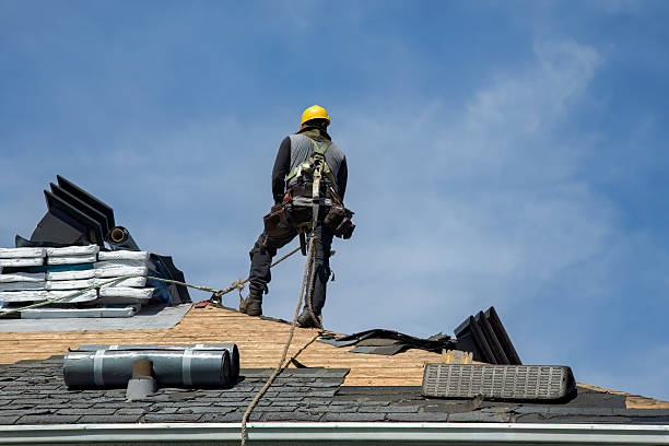 Professional Roofing technician working in Union City, OH